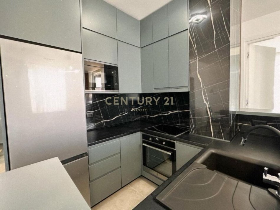 QIRA, APARTAMENT MODERN 2+1+2+POST PARKIMI , LIQENI I THATE !Neom94366