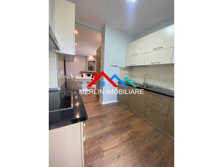Tirane, jepet me qera apartament 2+1+Ballkon Kati 13, 125 m² 1.100 € (Bulevardi Gjergj Fishta)