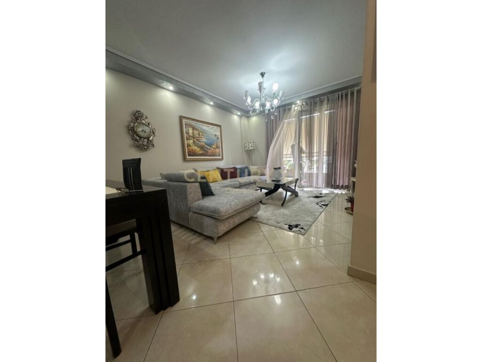 Tirane, shitet apartament 2+1+Ballkon Kati 2, 114 m² 170.000 € (xhamlliku)