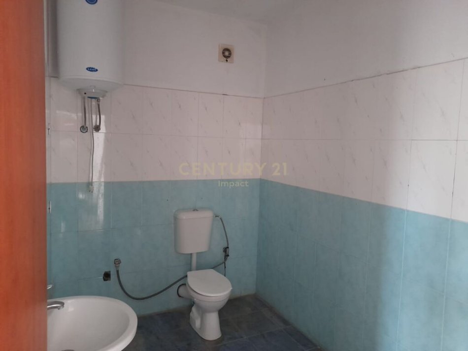 Tirane, shes apartament 1+1 Kati 9, 40 m² 66.150 € (astir)