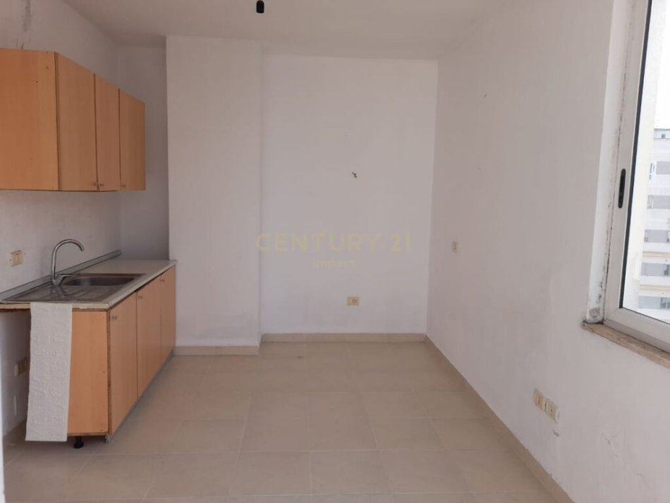 Tirane, shes apartament 1+1 Kati 9, 41 m² 60.900 € 