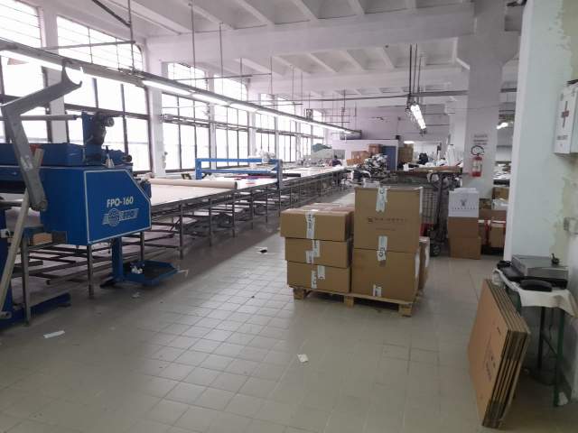 Tirane, jepet me qera ambjent biznesi 2.200 m² 5.100 Euro (Siri kodra)
