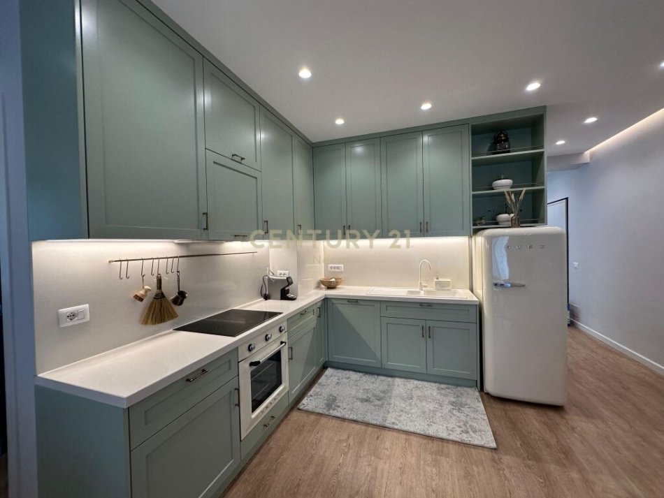 Apartament modern 2+1+2+Parkim me qira te Liqeni i Thate!Neom95117