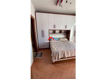 Tirane, Shitet apartament 2+1 Kati 3, 95 m² per  105.000 € ( Ne Astir  tek Bulvardi Kasharit)