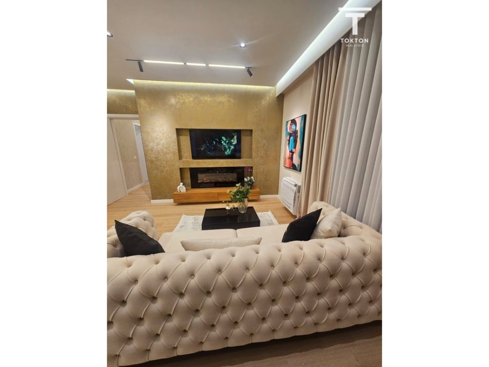 Tirane, shitet apartament 1+1+Aneks+Ballkon Kati 3, 107 m² 265.000 € (Pazari i Ri, Tiranë, TT 2171)