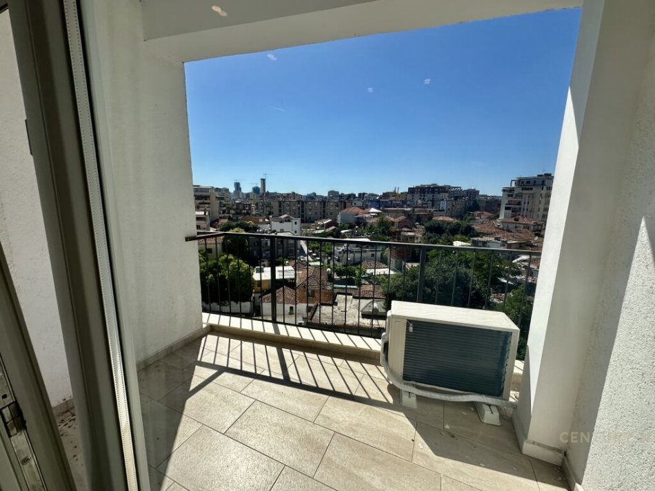Tirane, jepet me qera apartament 1+1 Kati 4, 480 € 