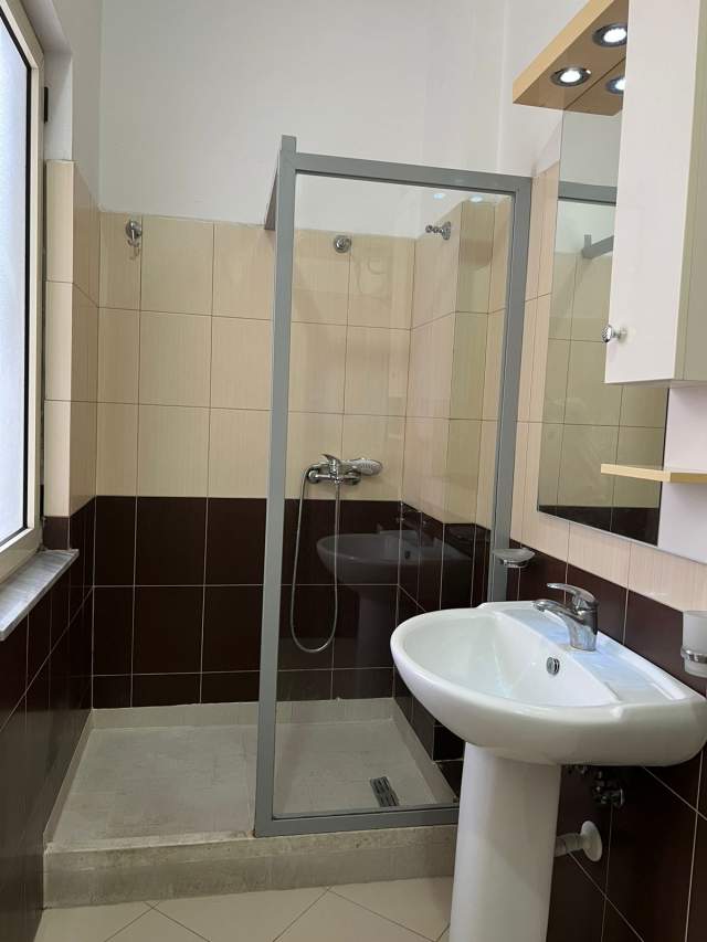 Tirane, shes apartament 1+1+A+BLK Kati 6, 74 m² 70.000 Euro