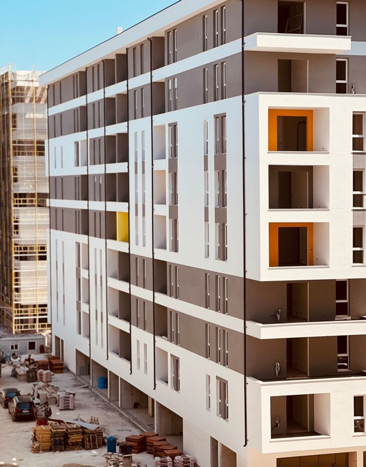 Tirane, shitet apartament 1+1+Ballkon Kati 4, 63 m² 66.000 € (Unives City)