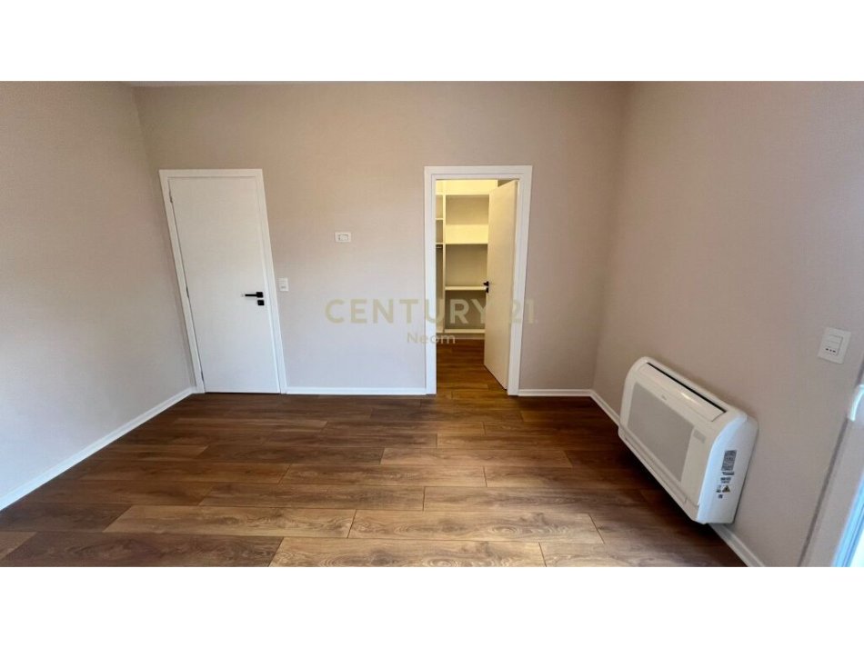 Tirane, jepet me qera apartament 2+1 Kati 3, 320 m² 500 € (Akademia e Policise Tirana, Albania)