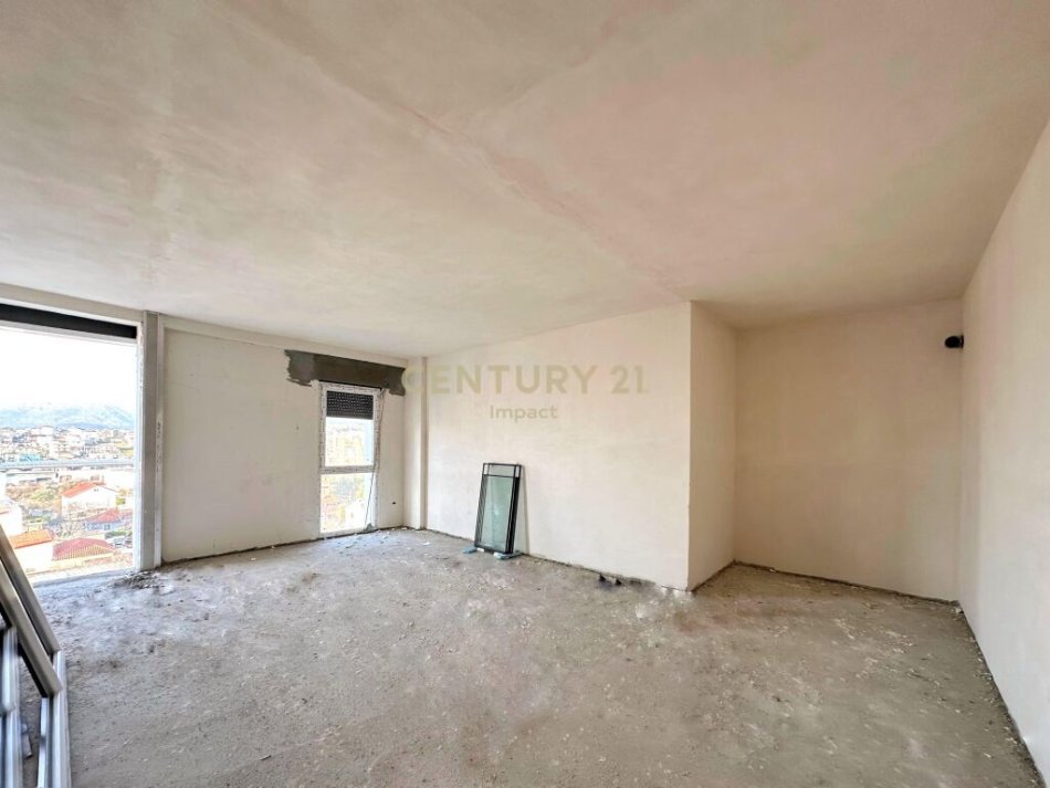 Tirane, shitet apartament 2+1 Kati 5, 120 m² 170.000 € (Rruga Dine Hoxha Tirana)