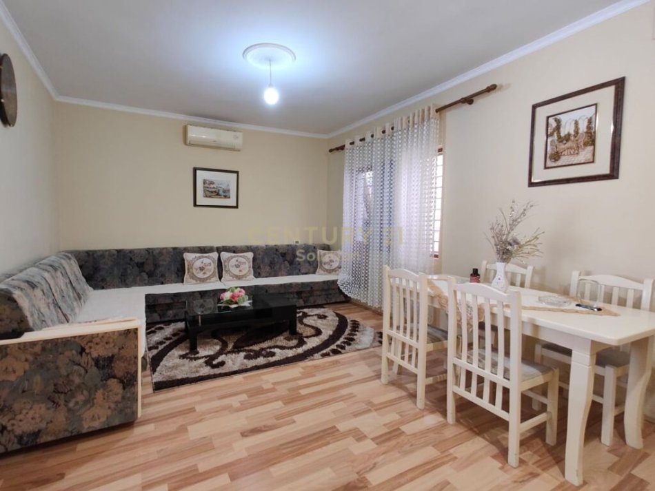 Tirane, shitet apartament 2+1 Kati 2, 110 m² 180.000 € (laprake)