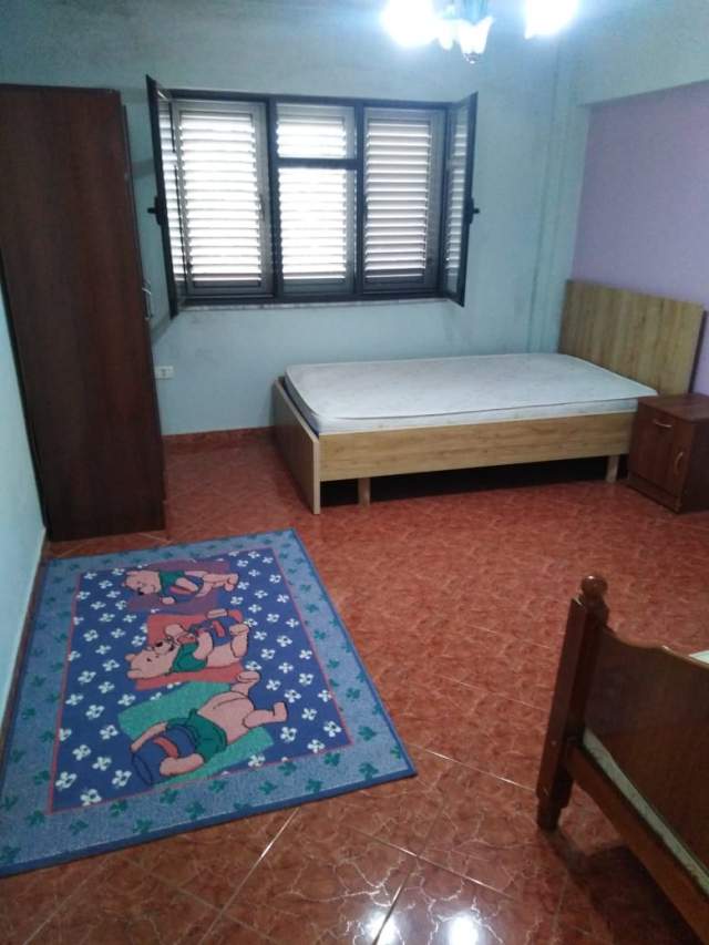 Tirane, jepet me qera apartament 2+1+BLK Kati 2, 87 m² 350 Euro (kthesa e Kamzes)