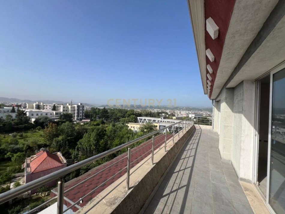 SHESIM, APARTAMENT 2+1 NE INSTITUT.Neom94476