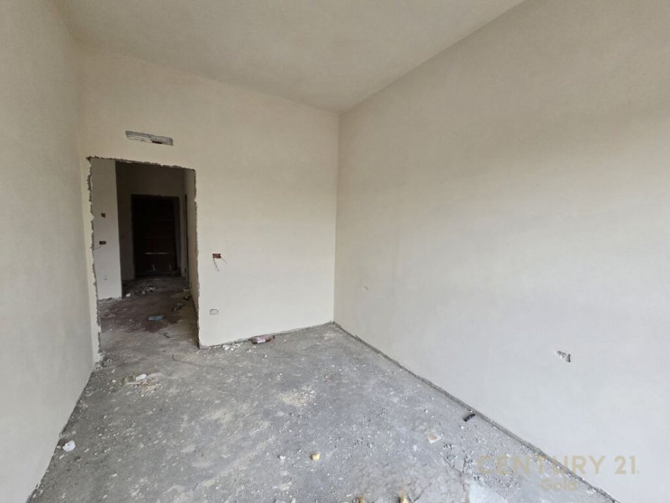 Tirane, shitet apartament 1+1 Kati 8, 73 m² 115.000 € (RRUGA DRTAN HOXHA)