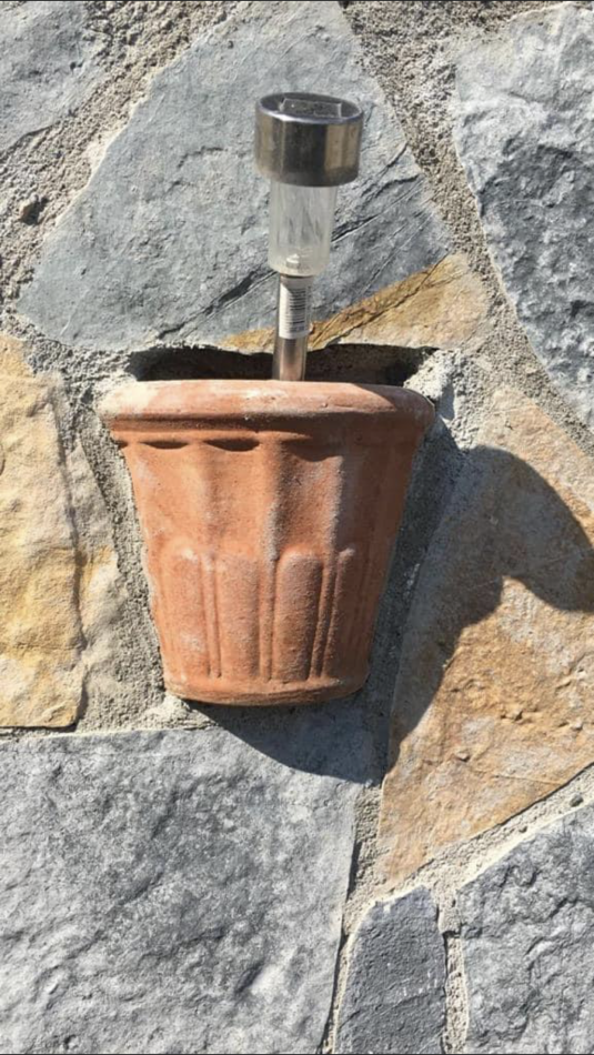 Tirane, shes Tulla shamat, Pllaka balte, Tulla xhami, etj 10 €