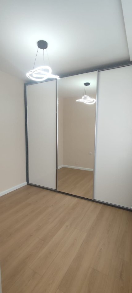 Tirane, shitet apartament 2+1 Kati 7, 88 m² 141.000 € (Prane Kupoles)