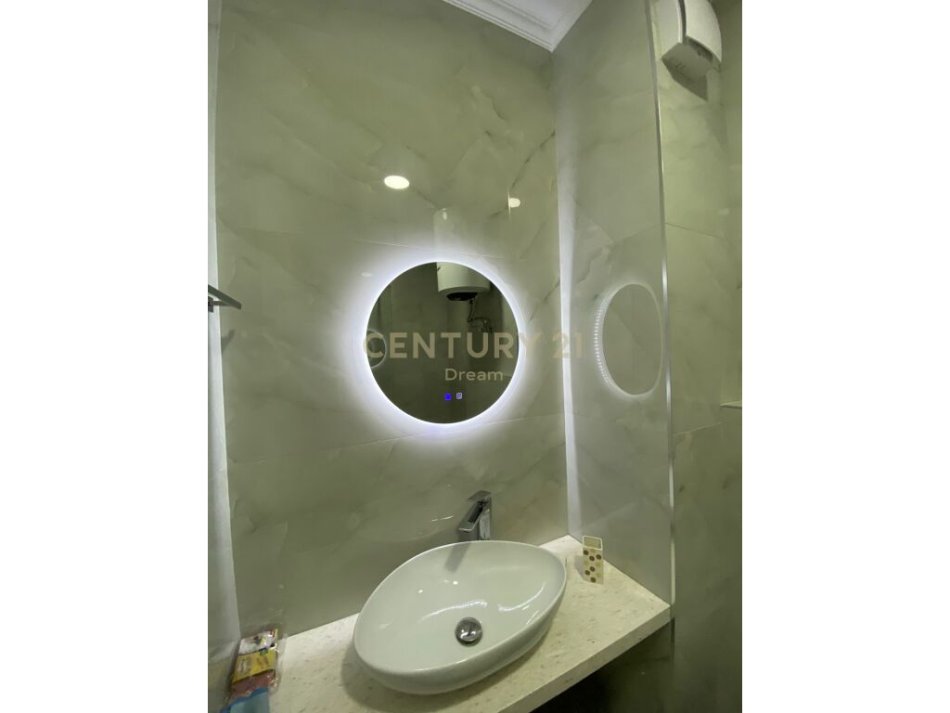 Tirane, jepet me qera apartament 1+1 Kati 6, 79 m² 500 € (rruga e dibres)