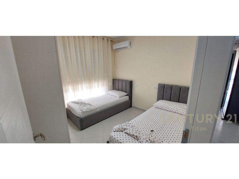 Tirane, jepet me qera apartament 2+1+Ballkon Kati 6, 96 m² 750 € (Rruga &quot;Mine Peza&quot;, pranë Prokurorisë)