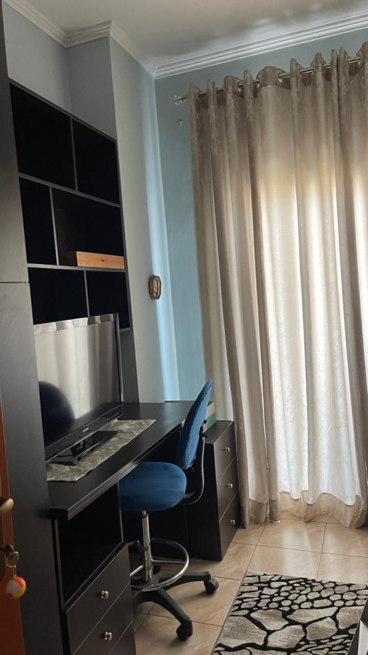 Tirane, jepet me qera apartament 2+1 Kati 5, 80 m² 450 € (Astir)