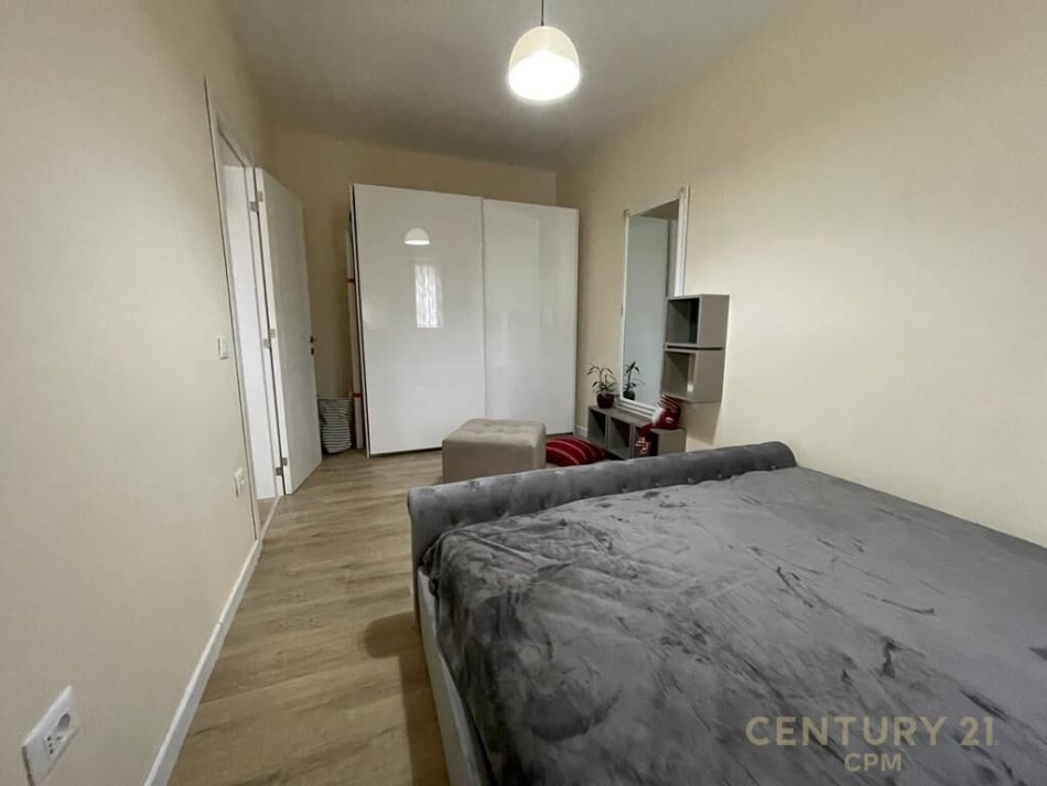 Tirane, shitet apartament 1+1 Kati 2, 70 m² 150.000 € (Kodra e Diellit)