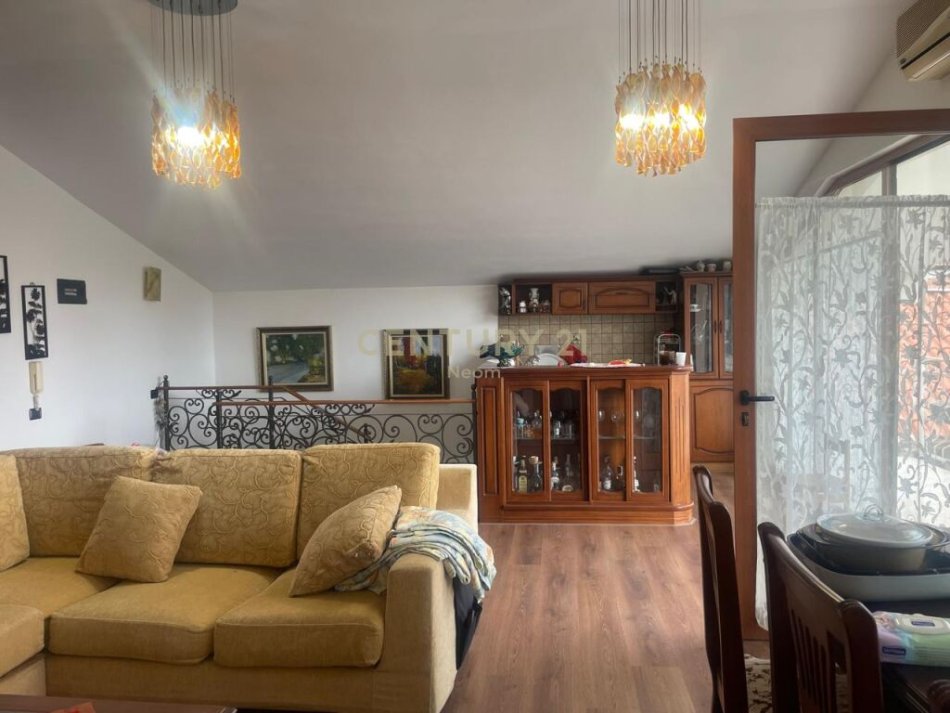 JEPET ME QIRA SUPER VILË 3 KATËSHE PRANE PAZARIT TE RI ‼️Neom97216