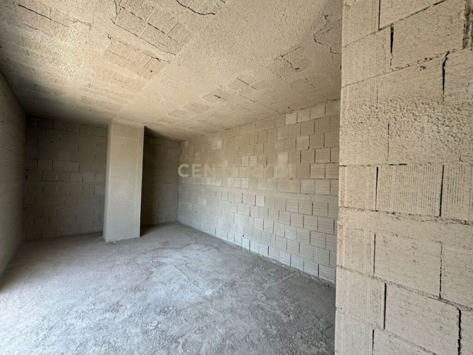 Tirane, shitet apartament 1+1 Kati 6, 85 m² 115.000 € (Rruga Qemal Stafa)