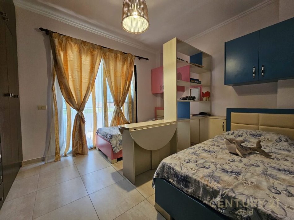 Tirane, shes apartament 2+1+2+Ballkon , 103 m² 169.000 € (Selitë)