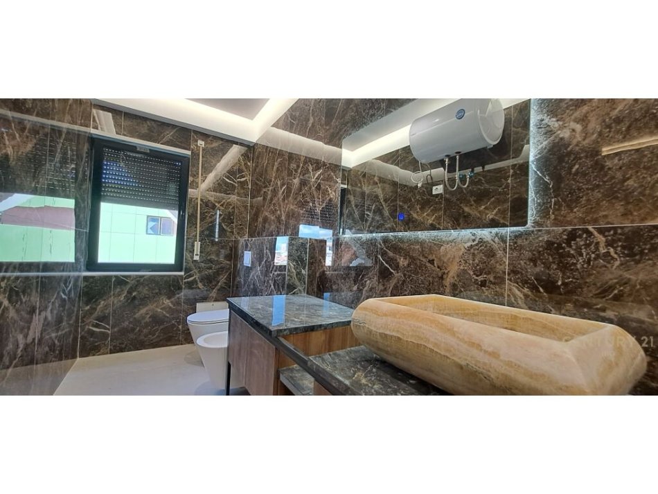 Tirane, shes apartament 3+1+2 , 153 m² 290.000 € (Kodra e Diellit Residence)