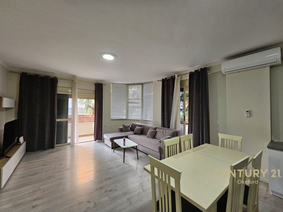 Tirane, jap me qera apartament 1+1 Kati 2, 80 m² 500 € (Liqeni i Thate)