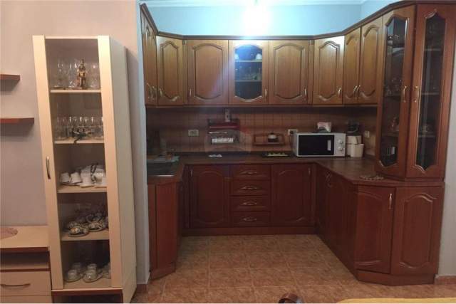 Tirane, shes apartament 2+1+BLK Kati 5, 85 m² 75.000 Euro (Asim Vokshi)
