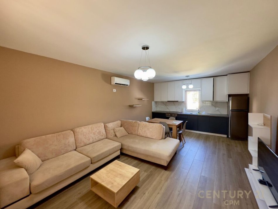 Tirane, shitet apartament 3+1 Kati 2, 98 m² 140.000 € (DON BOSKO)