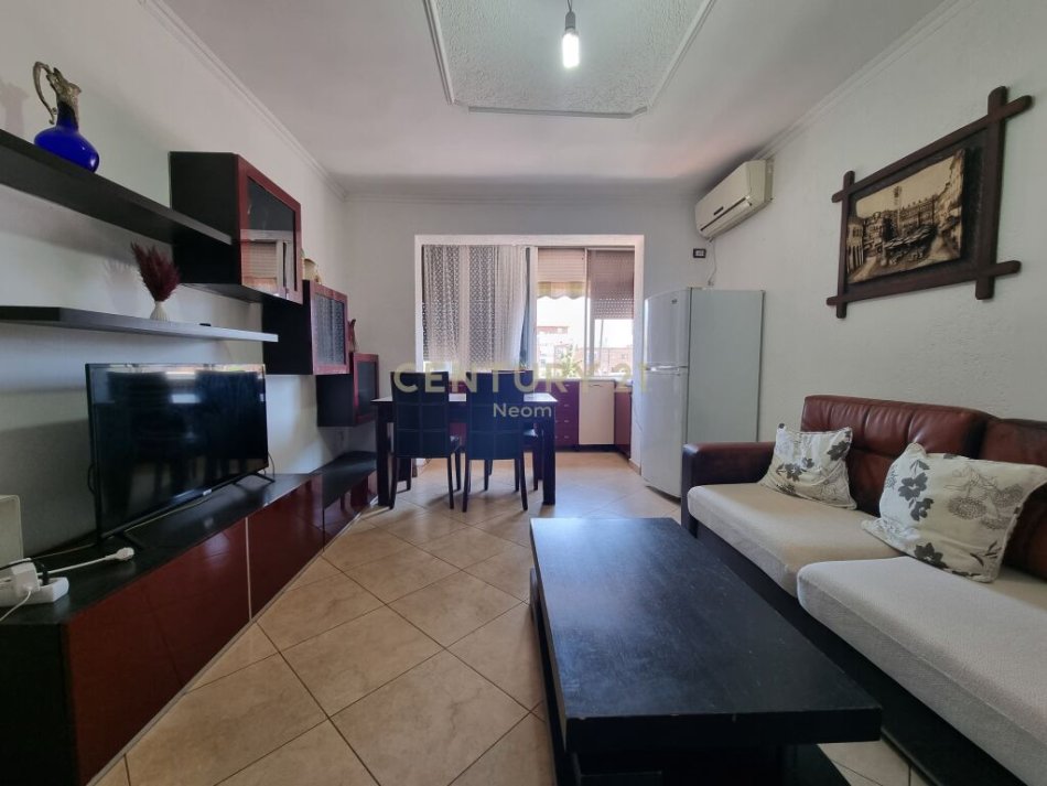 Tirane, shes apartament 2+1 , 59 m² 97.000 € (Arben Minga, Xhamlliku)