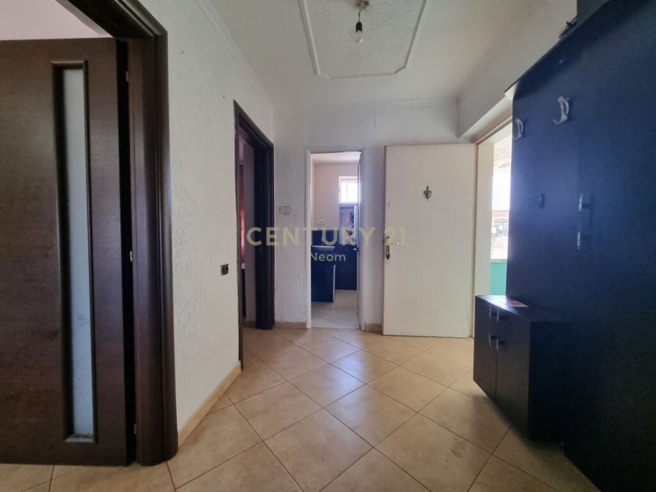 Tirane, shes apartament 2+1 , 59 m² 97.000 € (Arben Minga, Xhamlliku)