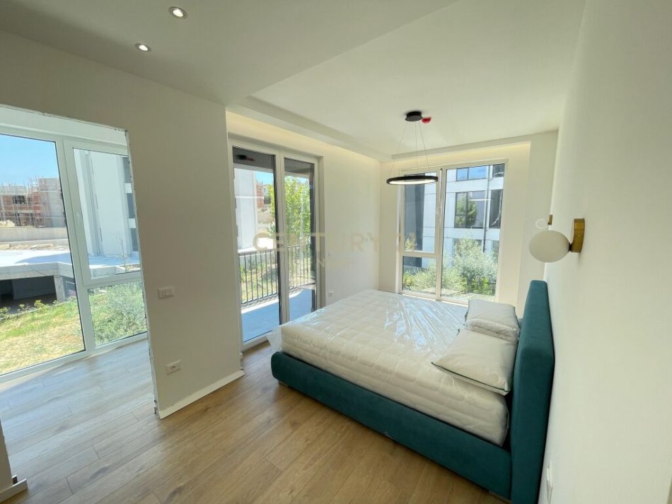 QIRA, DUPLEX 3+1+3+OBORR ME 2 POSTE PARKIMI, FOREST RESIDENCE!Neom97777