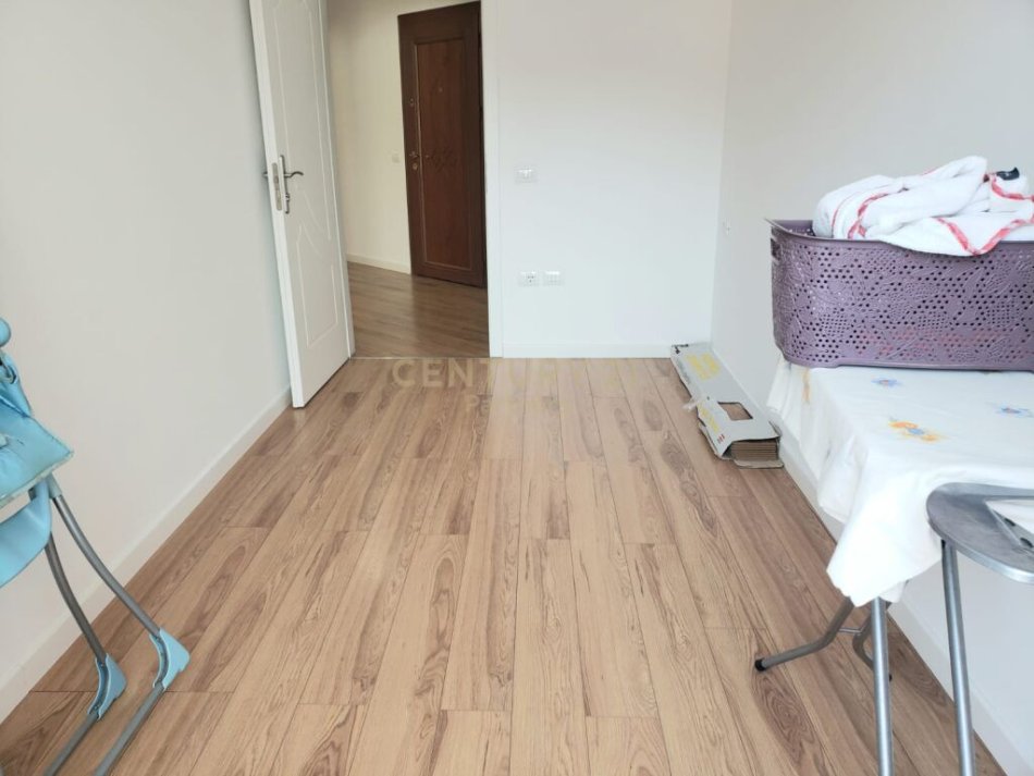 Tirane, shitet apartament 2+1+Ballkon Kati 6, 116 m² 115.000 € (Fresk, Rruga &quot;Muhamet Deliu&quot;, stacioni parafundit i Porcelanit.)