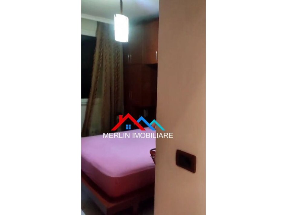 Tirane, jepet me qera apartament 2+1+Ballkon Kati 5, 100 m² 750 € (21 Dhjetori,Delijorgji)
