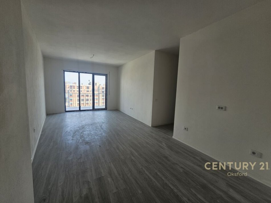 Tirane, shitet 2+1 Kati 7, 109 m² 141.000 € (unaza e re astir)