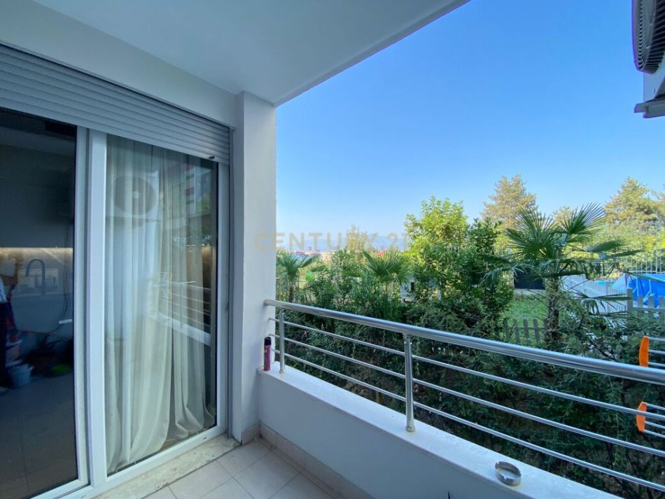 Tirane, shes apartament 2+1+2+Ballkon , 120 m² 260.000 € (Kopshti Botanik Zoologjik)