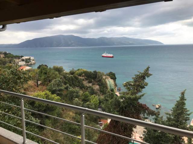 Vlore, shes Vile 3 Katshe 320 m² 550.000 Euro (ish blloku vilave, Rruga Dhimiter Konomi.)