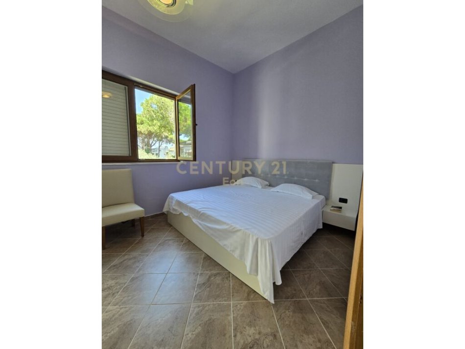 Durres, shitet Vile 3+1 Kati 2, 182 m² 650.000 € (GJIRI I LALEZIT)