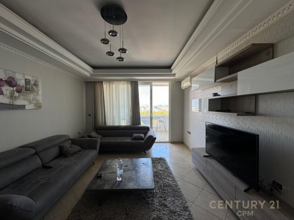 Tirane, shes apartament 2+1+2+Ballkon , 107 m² 321.000 € (Ish Blloku)