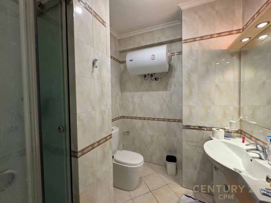 Tirane, shes apartament 2+1+2+Ballkon , 107 m² 321.000 € (Ish Blloku)