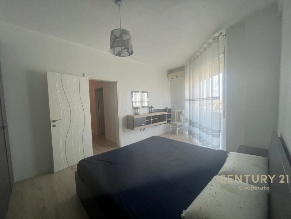 Tirane, shitet apartament 2+1 Kati 6, 111 m² 210.000 € (bulevardi i ri)