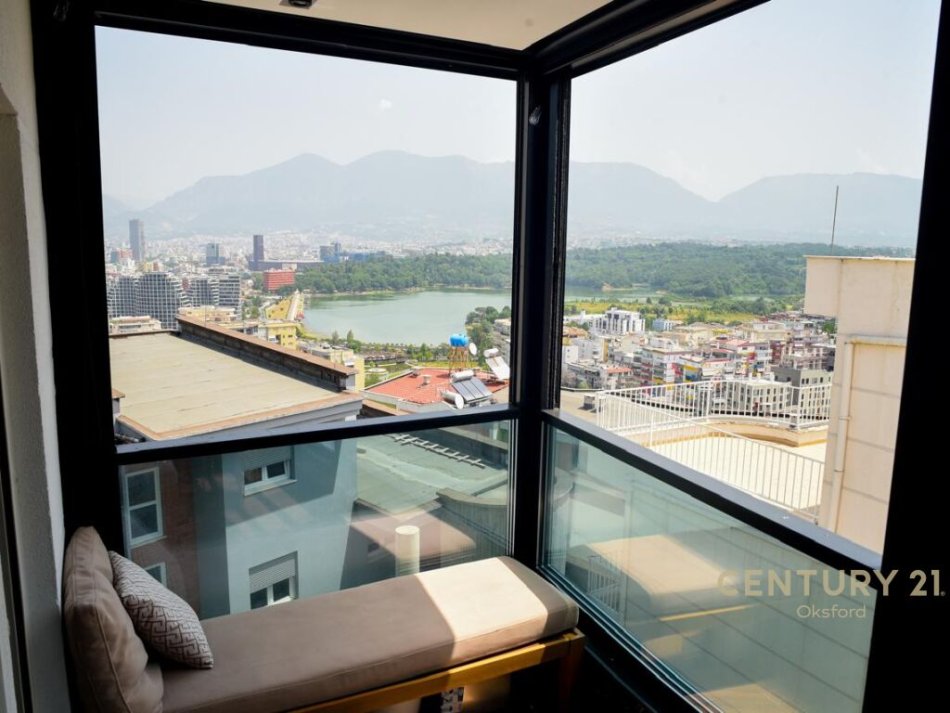 Tirane, shes apartament 2+1+Ballkon , 110 m² 270.000 € (Kopshti Botanik Zoologjik)