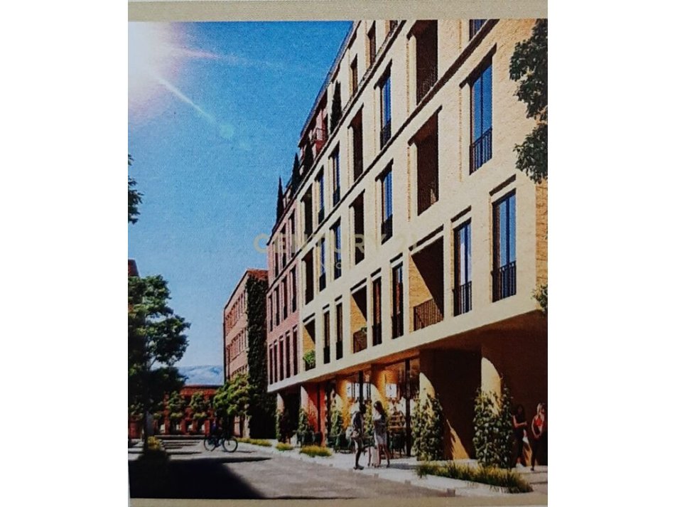 Tirane, shitet apartament 2+1 Kati 7, 99 m² 183.645 € (SHKOLLA E KUQE)
