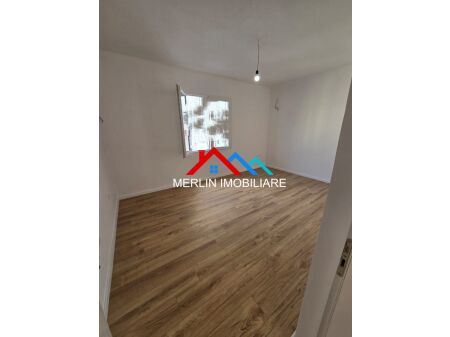 Tirane, shitet apartament 2+1 Kati 3, 75 m² 129.000 € (Rruga Kongresi Manastirit,PORCELAN)