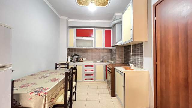 Tirane, shitet apartament 2+1+BLK Kati 4, 60 m² 70.000 Euro (Astir)
