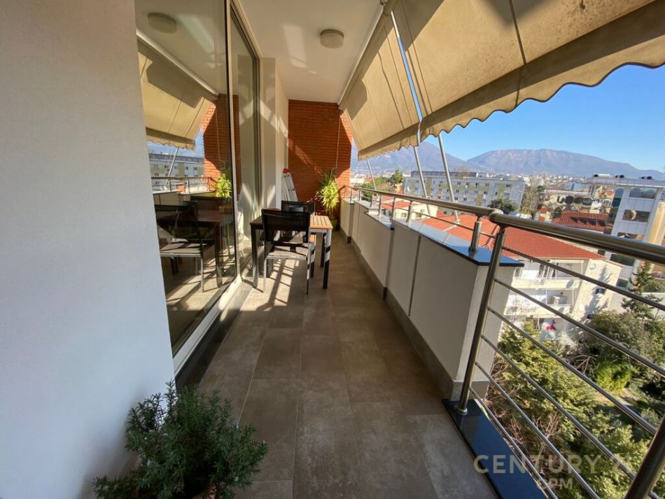 Tirane, jepet me qera apartament 2+1 Kati 7, 126 m² 1.200 € (Ambasada Amerikane, Rruga e Elbasanit)