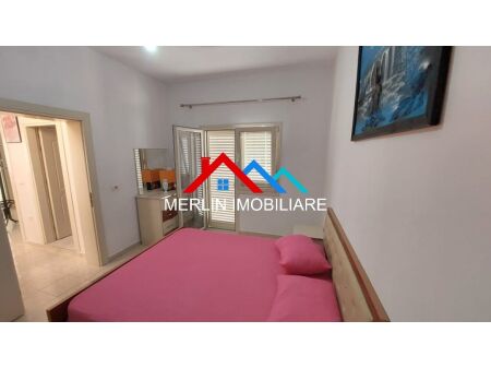Tirane, jepet me qera Vile 3+1+Ballkon Kati 3, 174 m² 500 € (Dalip Topi,FRESK)