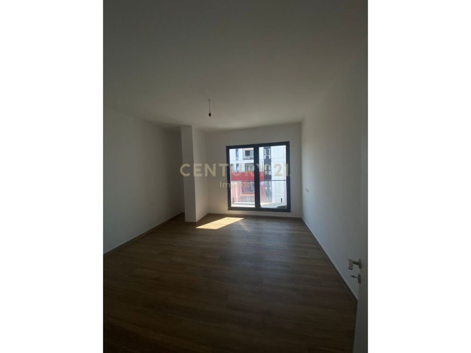 Tirane, shes apartament 2+1 Kati 8, 111 m² 183.150 € 